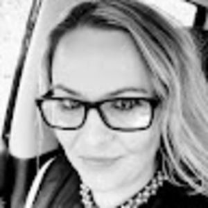 Meet your Posher, Magdalena